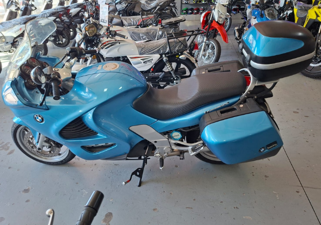 2004 BMW K-Series 1200 RS Image 6